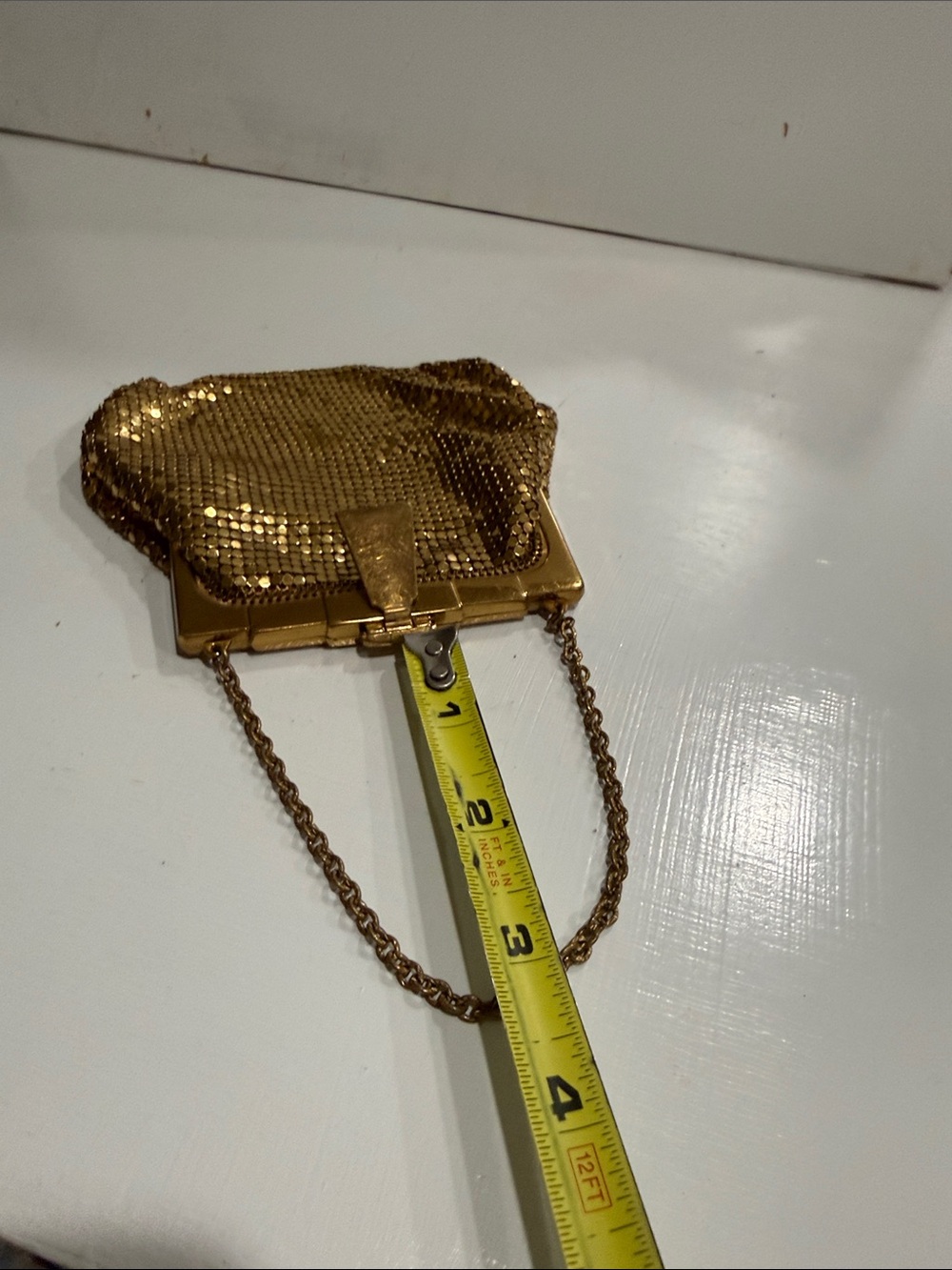 Whiting & Davis Gold Mesh Evening Wristlet with Chain 1920’s Vintage - Picture 3 of 10